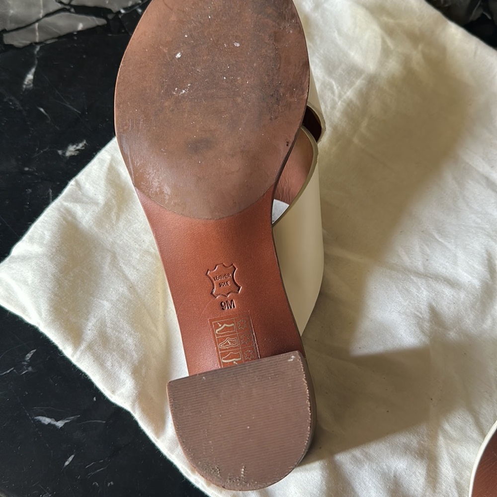 Tory Burch size 9 sandals - Picture 6 of 7